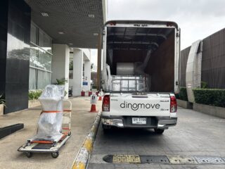 ขนส่งเครื่องมือแพทย์