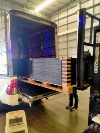 ส่งแผงโซลาร์เซลล์