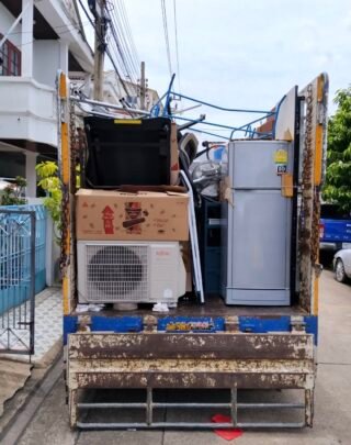 รถ 4 ล้อใหญ่รับจ้างขนของ