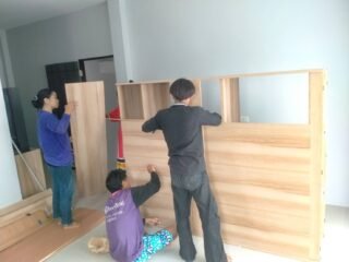 งานถอด-ประกอบเฟอร์นิเจอร์